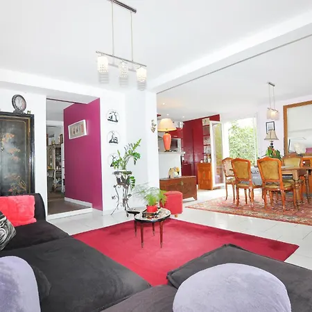 Stunning In With Kitchen Διαμέρισμα *